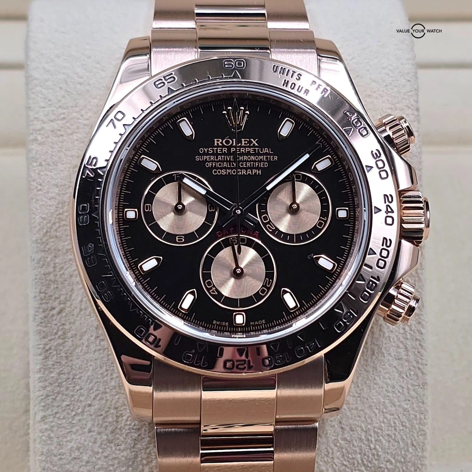 Rolex Daytona Black Dial in solid 18k rose gold, RSC Serviced in 2025!