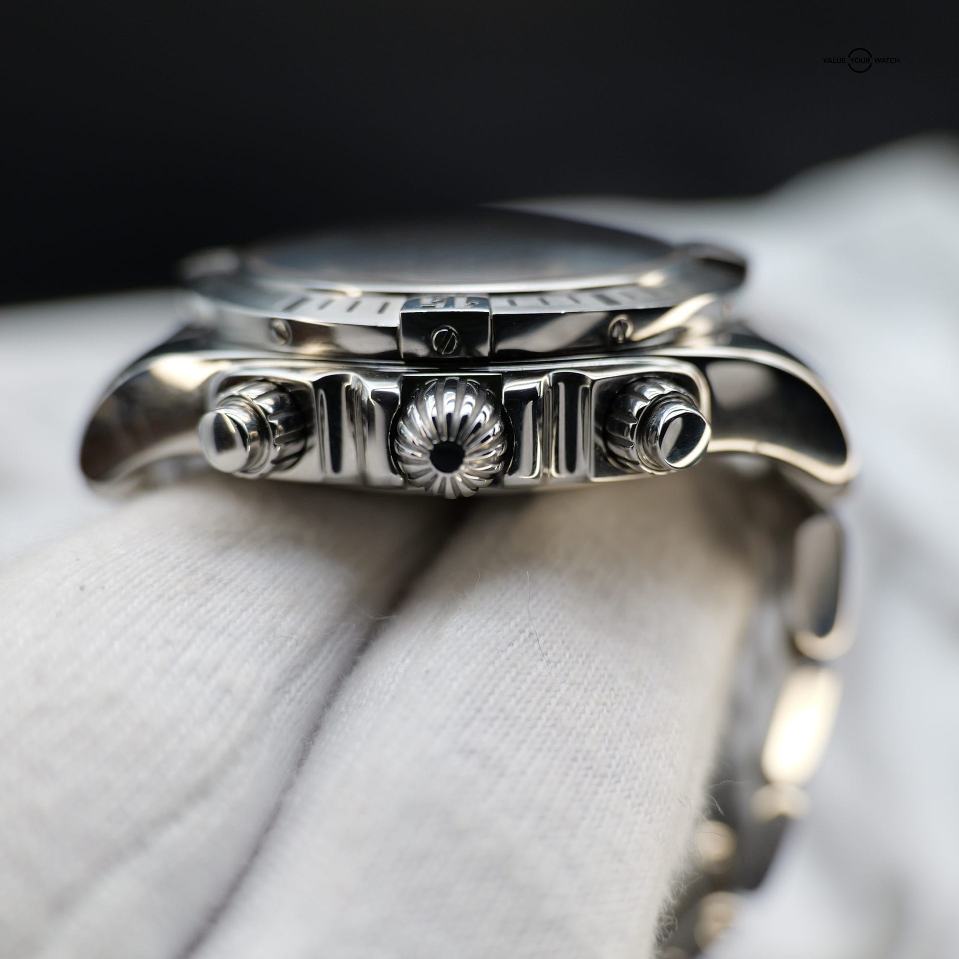 Breitling Chronomat Airborne AB01154 44MM Panda Dial WARRANTY - Image 7