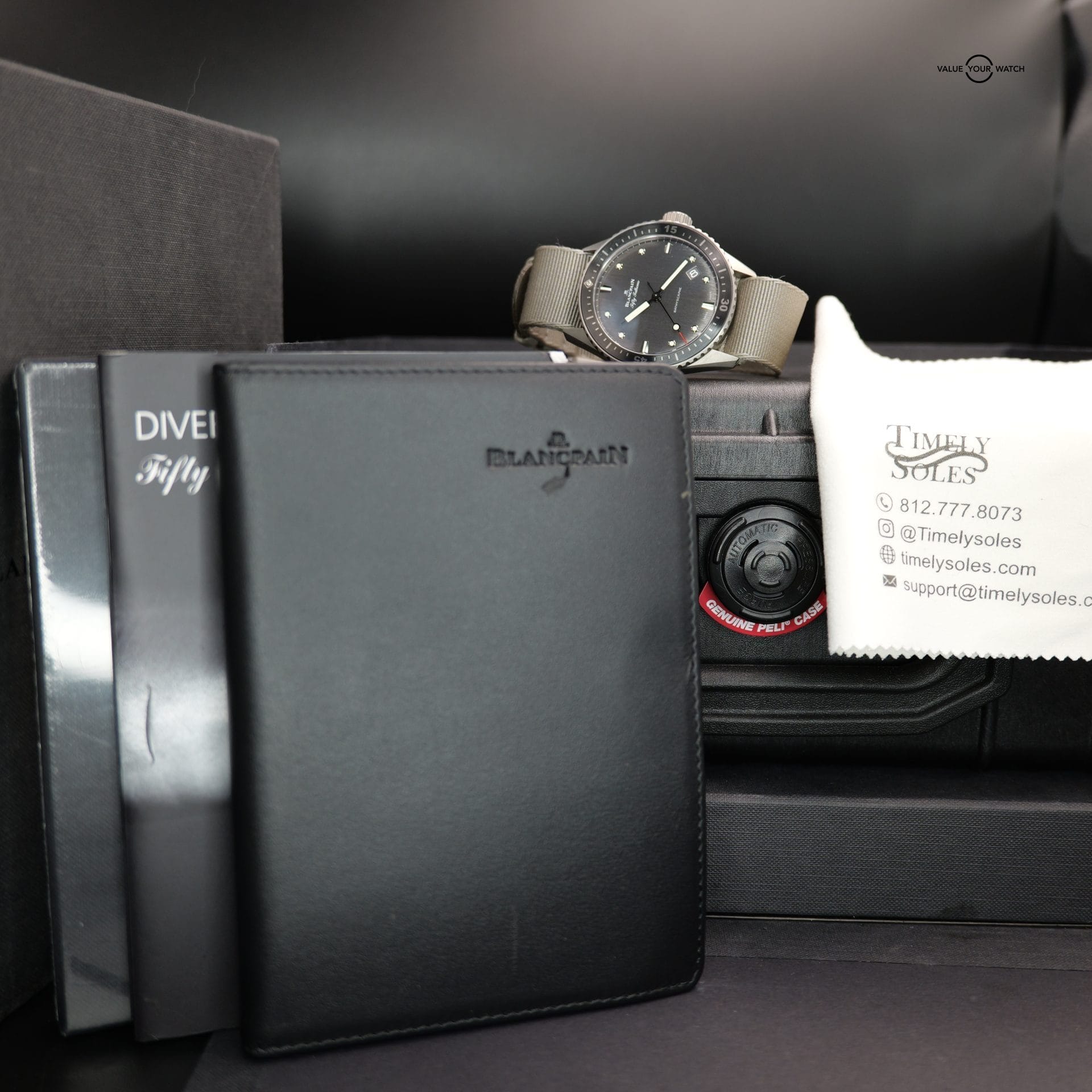 Blancpain Fifty Fathoms Bathyscaphe 5000-1210-NAGA 43MM Grey Dial Full Set WARRANTY - Image 10