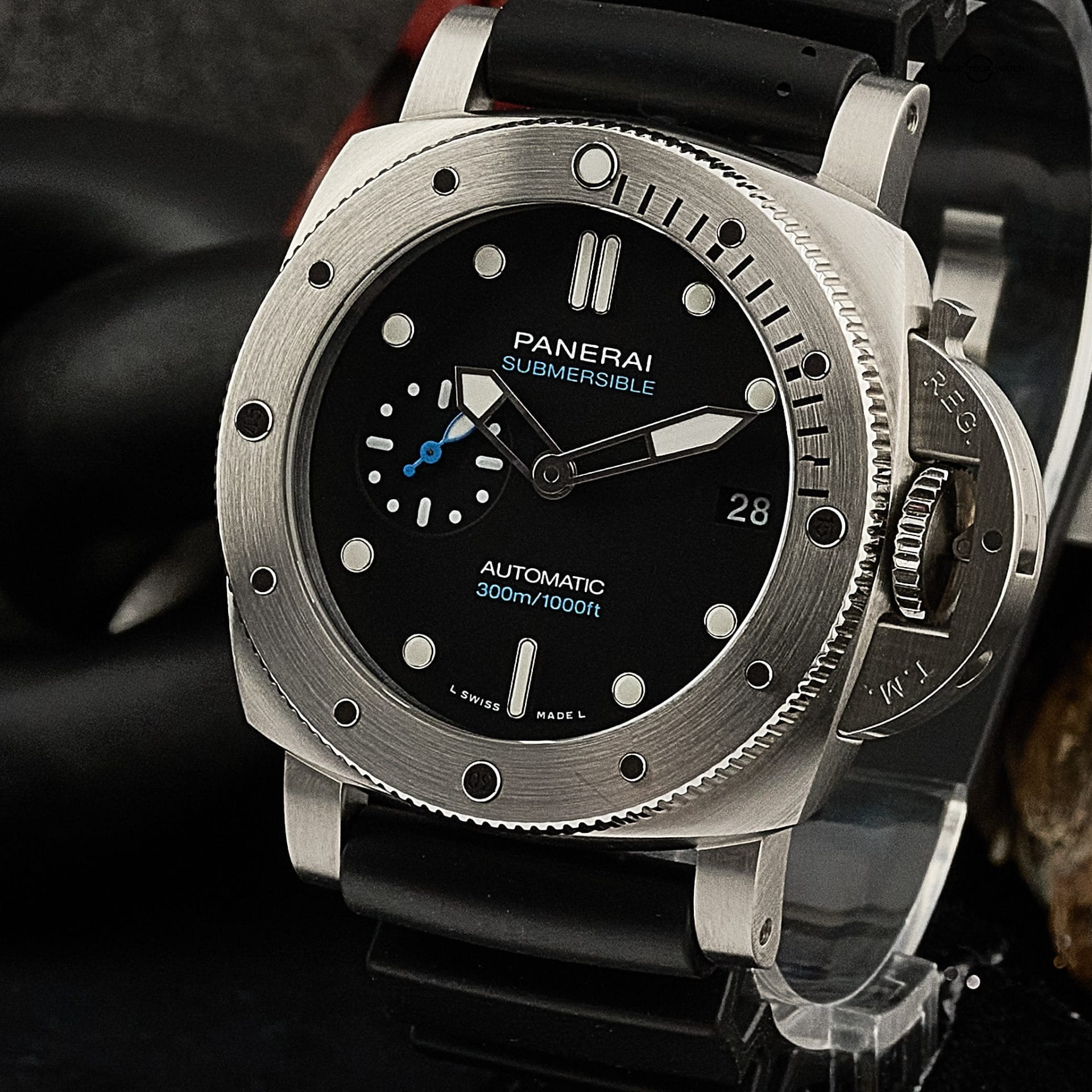 Panerai Luminor Submersible PAM02973 42mm Black Dial Box and Papers - Image 7