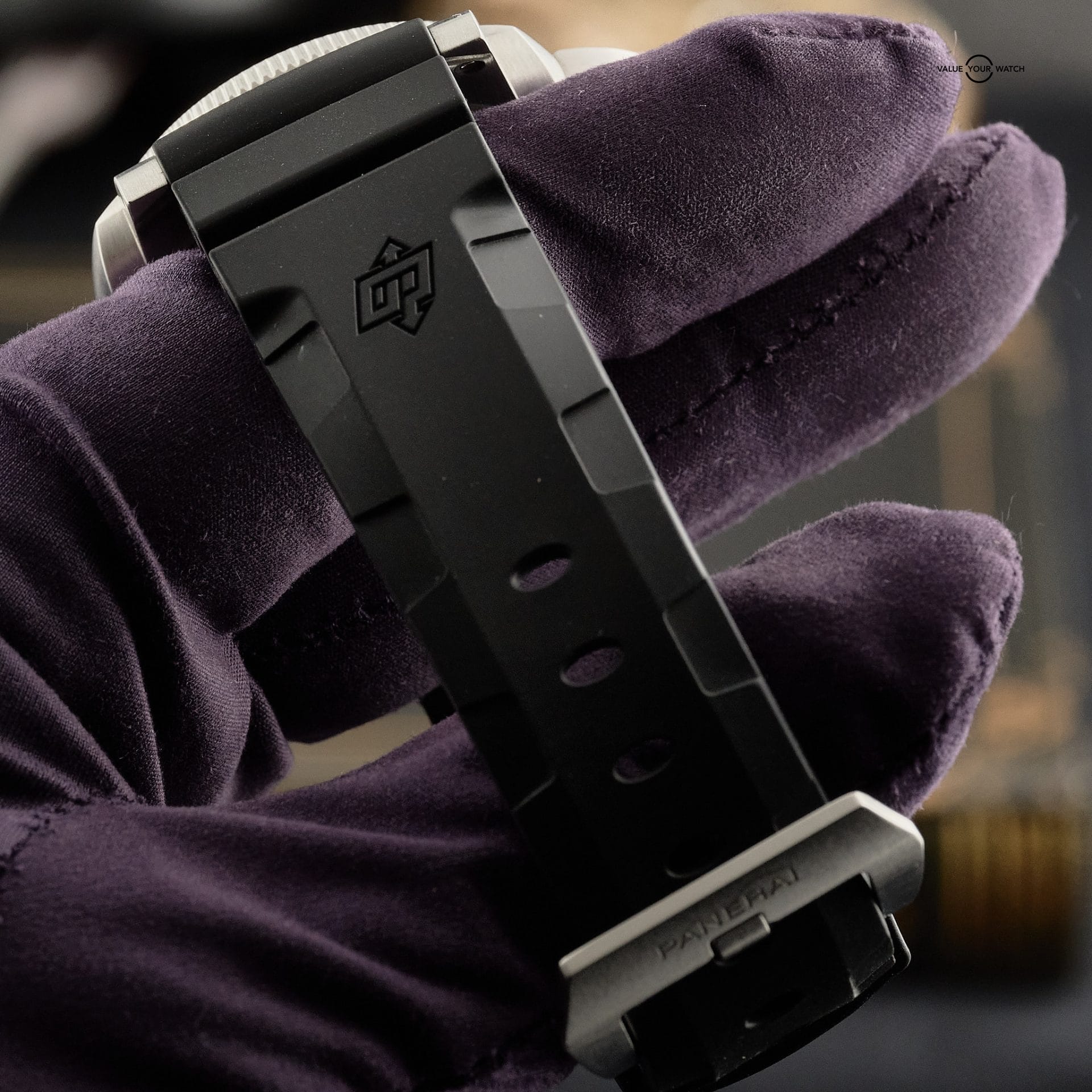 Panerai Luminor Submersible PAM02973 42mm Black Dial Box and Papers - Image 12