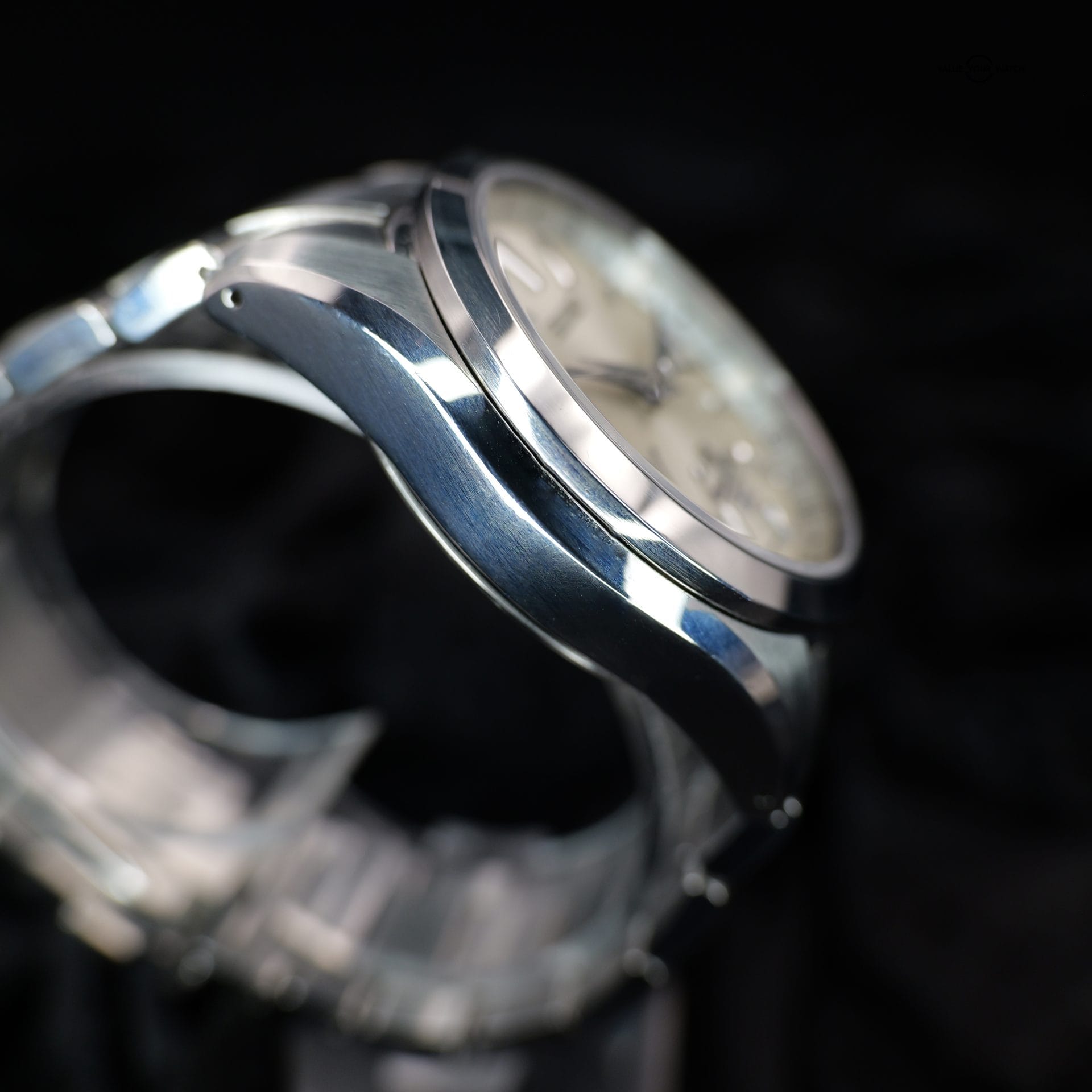 Grand Seiko Spring Drive GMT SBGE005 41MM Steel Silver Dial Full Set WARRANTY - Image 5