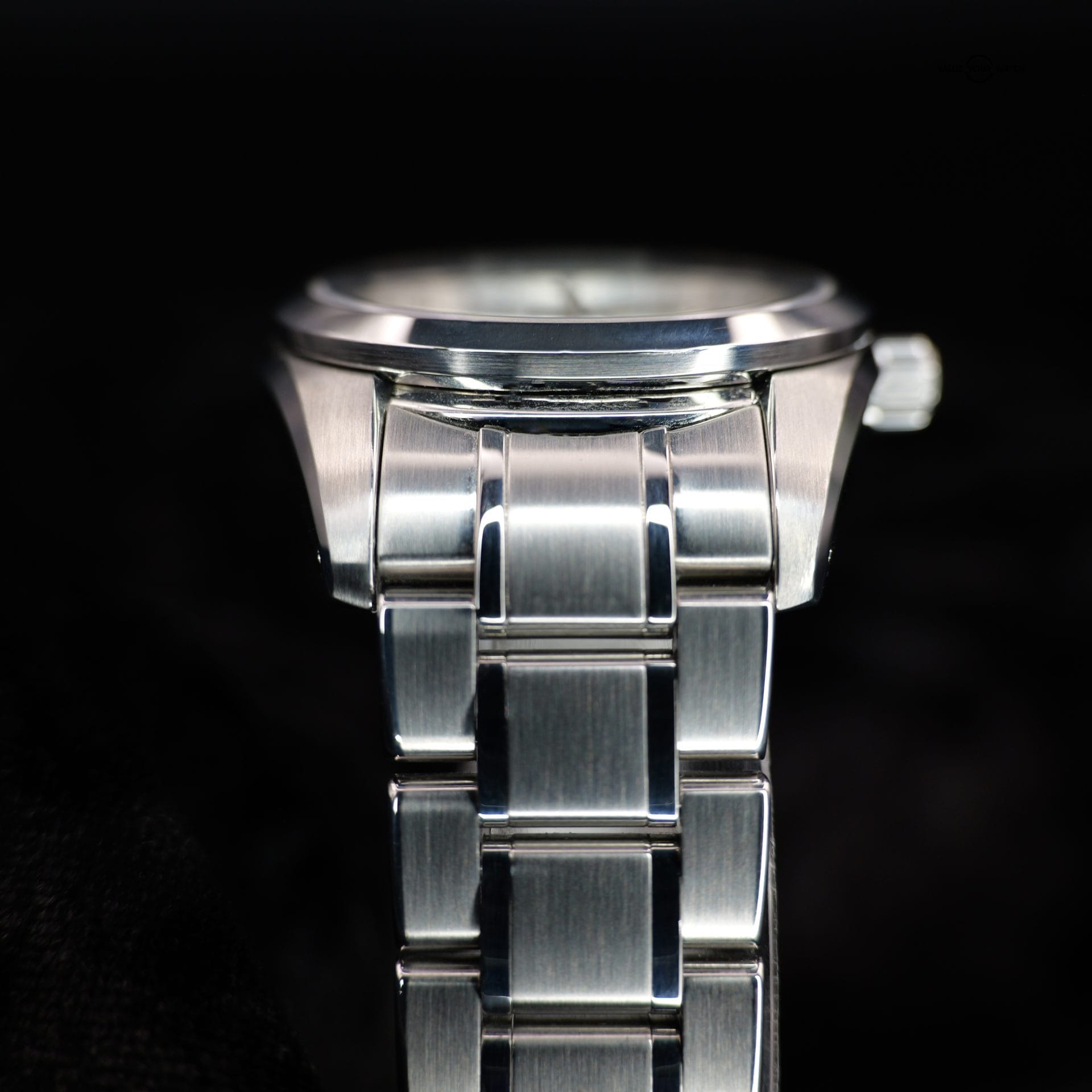 Grand Seiko Spring Drive GMT SBGE005 41MM Steel Silver Dial Full Set WARRANTY - Image 6