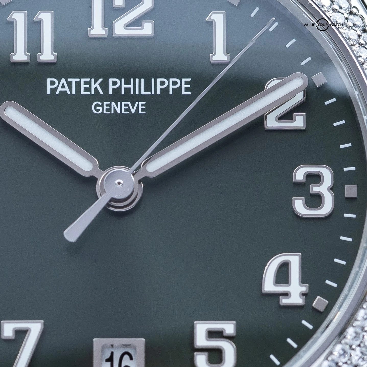 Patek Philippe Twenty~4 Automatic Stainless Steel Green Dial 36mm 7300/1200A-011 - Image 15