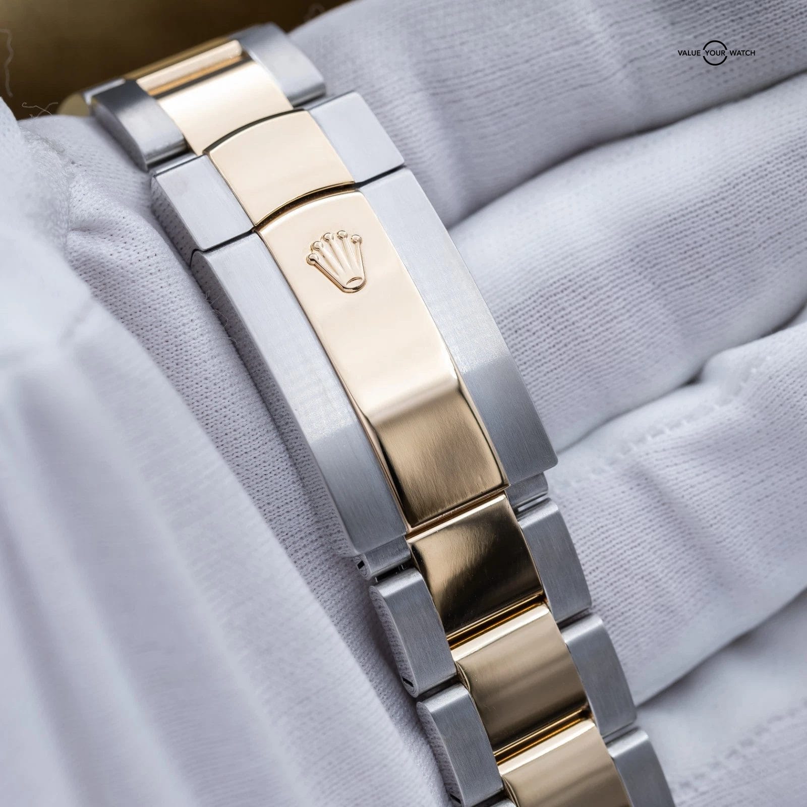 Rolex Sky-Dweller Yellow Gold Stainless Steel Champagne Dial 326933 - Full Set - Image 13