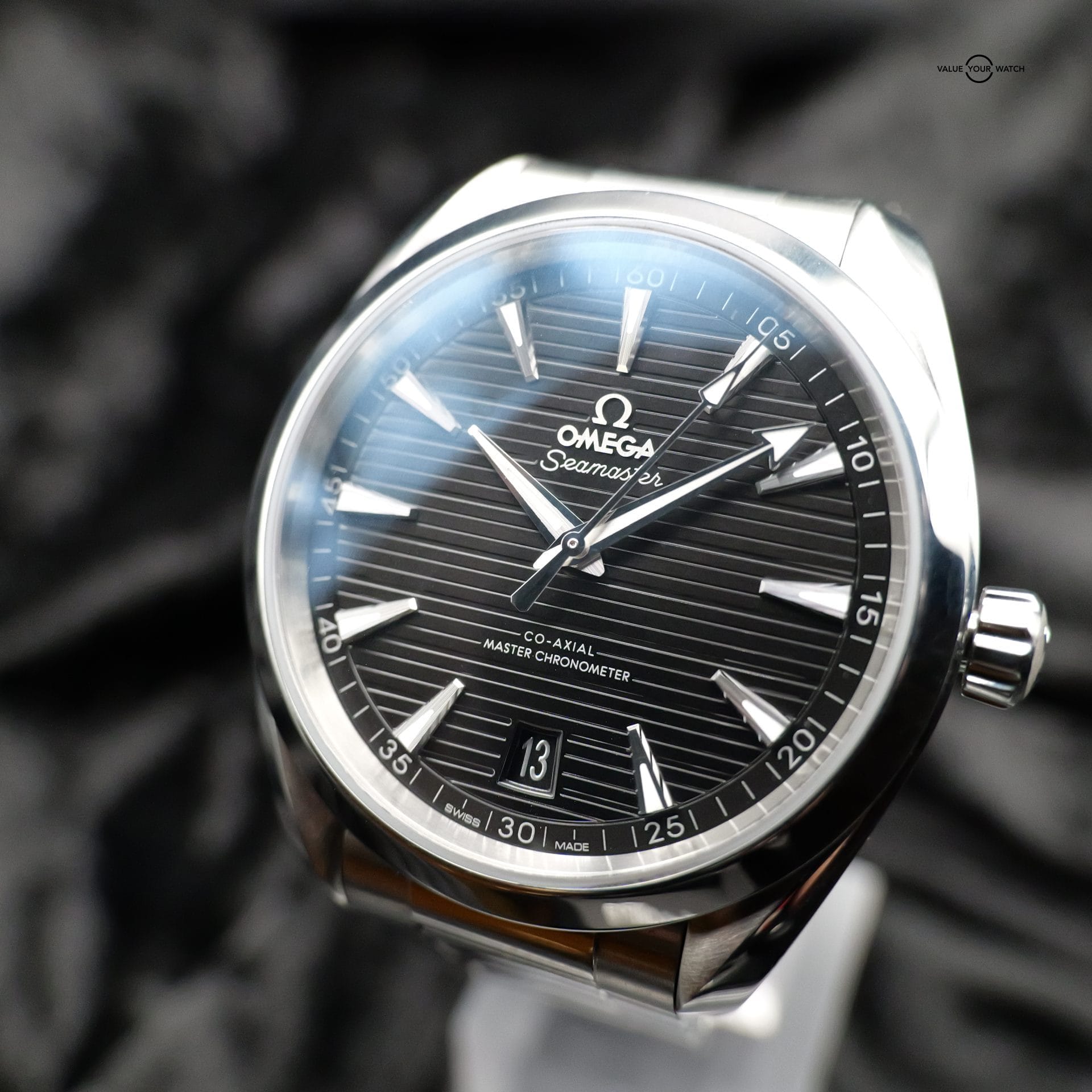 Omega Seamaster Aqua Terra 220.10.41.21.01.001 41MM Black Dial Full Set WARRANTY - Image 2