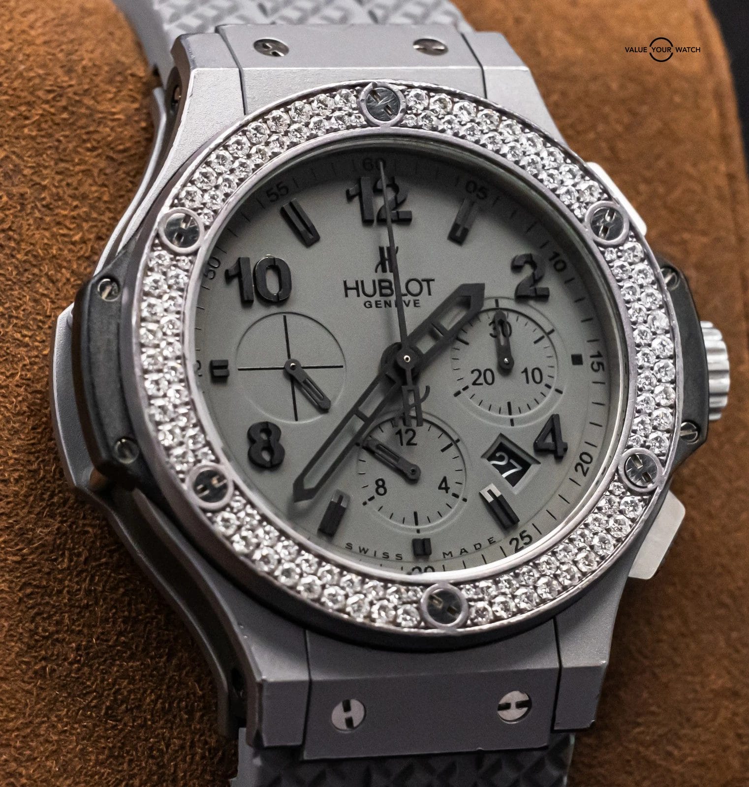Hublot Big Bang 44mm Tantalum & Diamonds $30K MSRP Chronograph 301.AI.460.RX.114 - Image 14