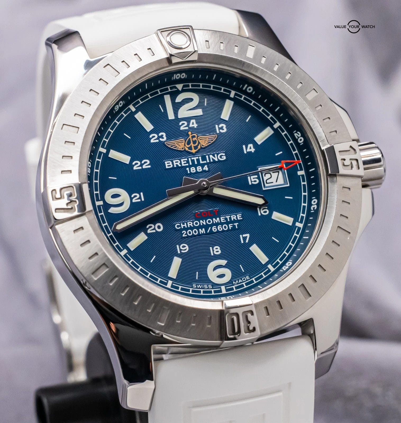 Breitling Colt Quartz 44mm Pro Diver Rubber Stainless Aviation A74388111B1A1 - Image 5