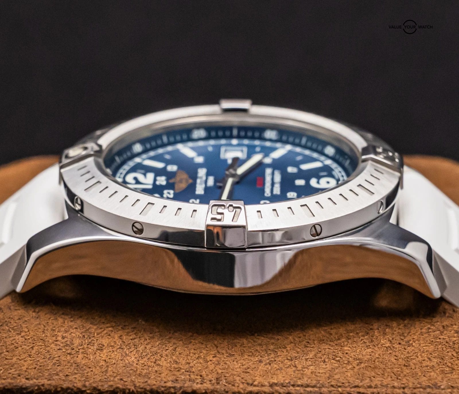 Breitling Colt Quartz 44mm Pro Diver Rubber Stainless Aviation A74388111B1A1 - Image 16