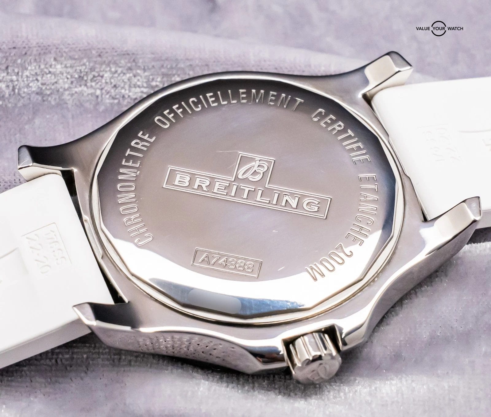 Breitling Colt Quartz 44mm Pro Diver Rubber Stainless Aviation A74388111B1A1 - Image 17