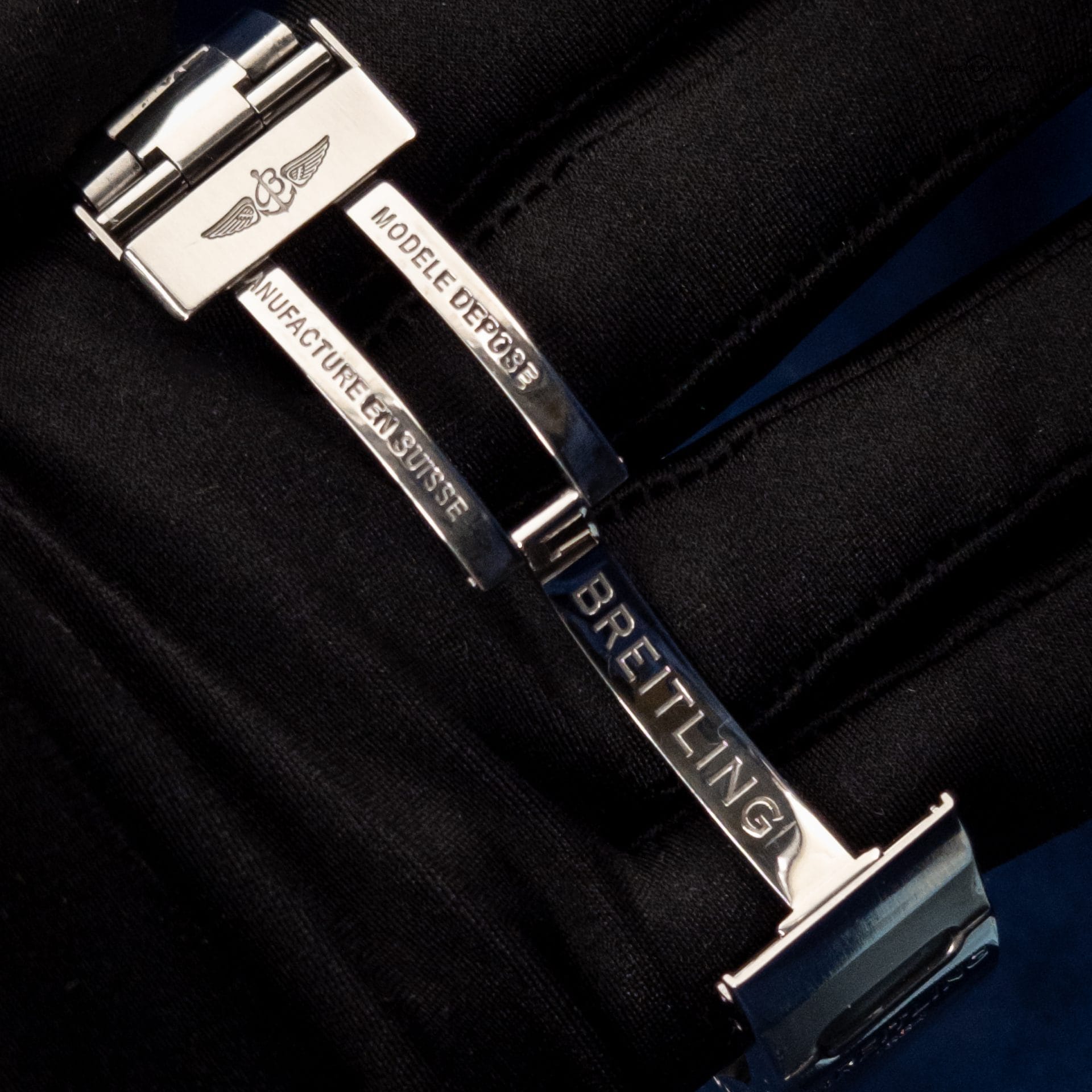 Breitling Colt Ref # A17388 Automatic Blue Dial 44 mm Steel Full Set - Image 9