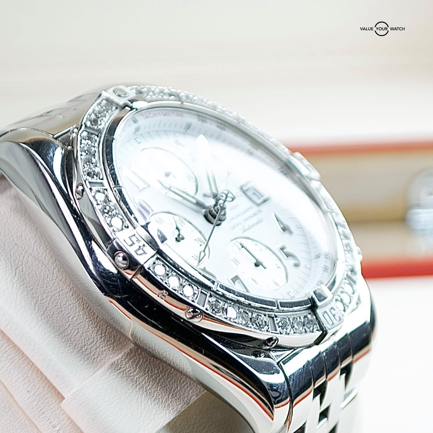 Breitling Chronomat A13356 Diamond Chrono Men white dial watch - Image 7