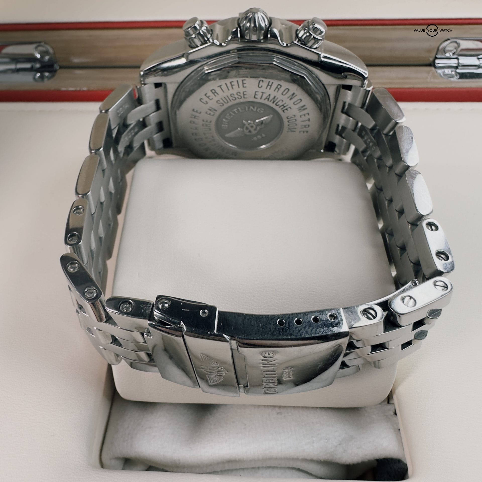 Breitling Chronomat A13356 Diamond Chrono Men white dial watch - Image 9