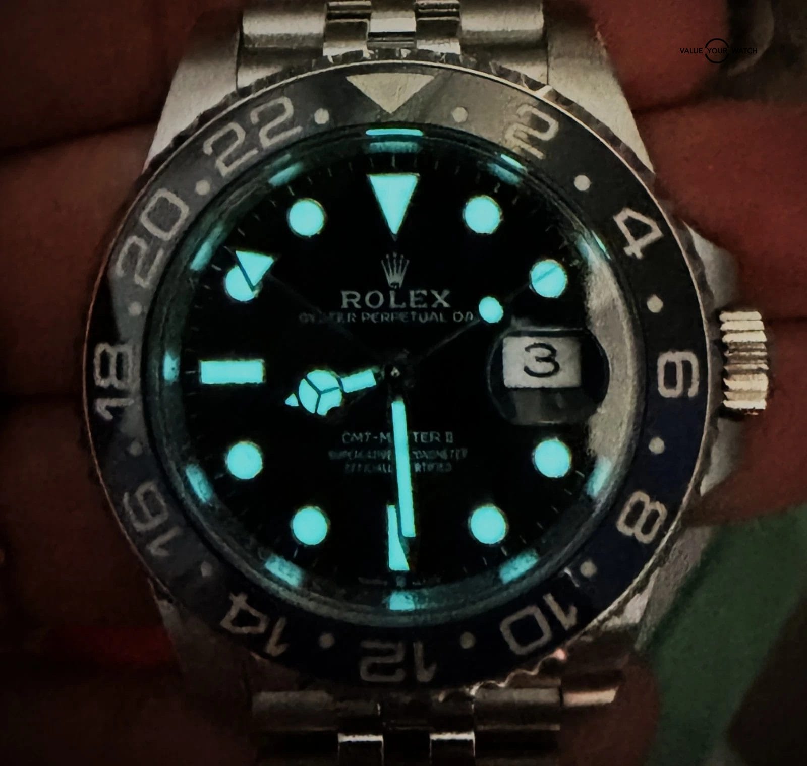 Rolex GMT Master II Batgirl Jubilee 126710BLNR BOXES/PAPERS! - Image 5