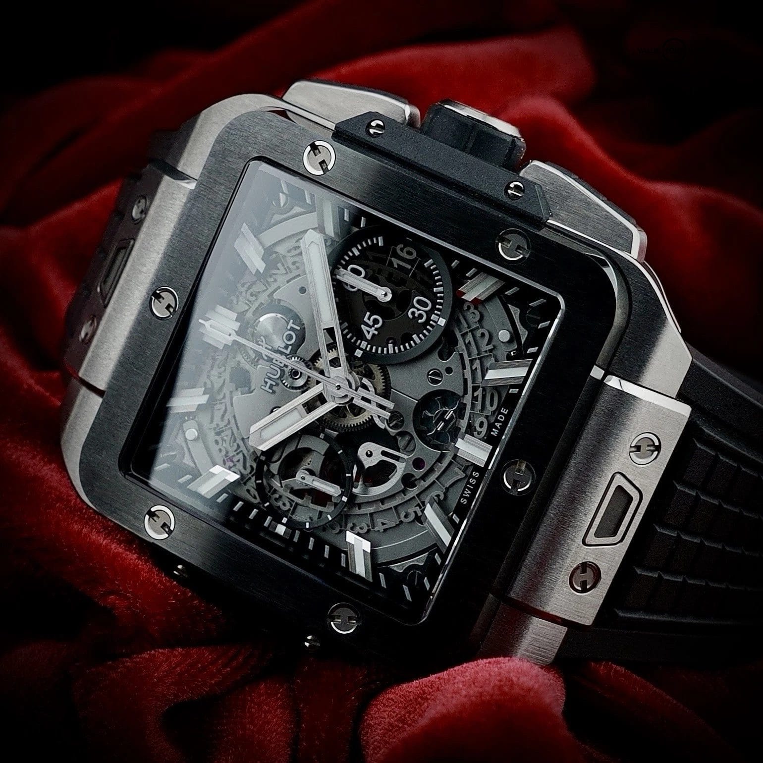 HUBLOT Square Bang Unico, Titanium Ceramic, 821.NM.0170.RX - Full Collector Set