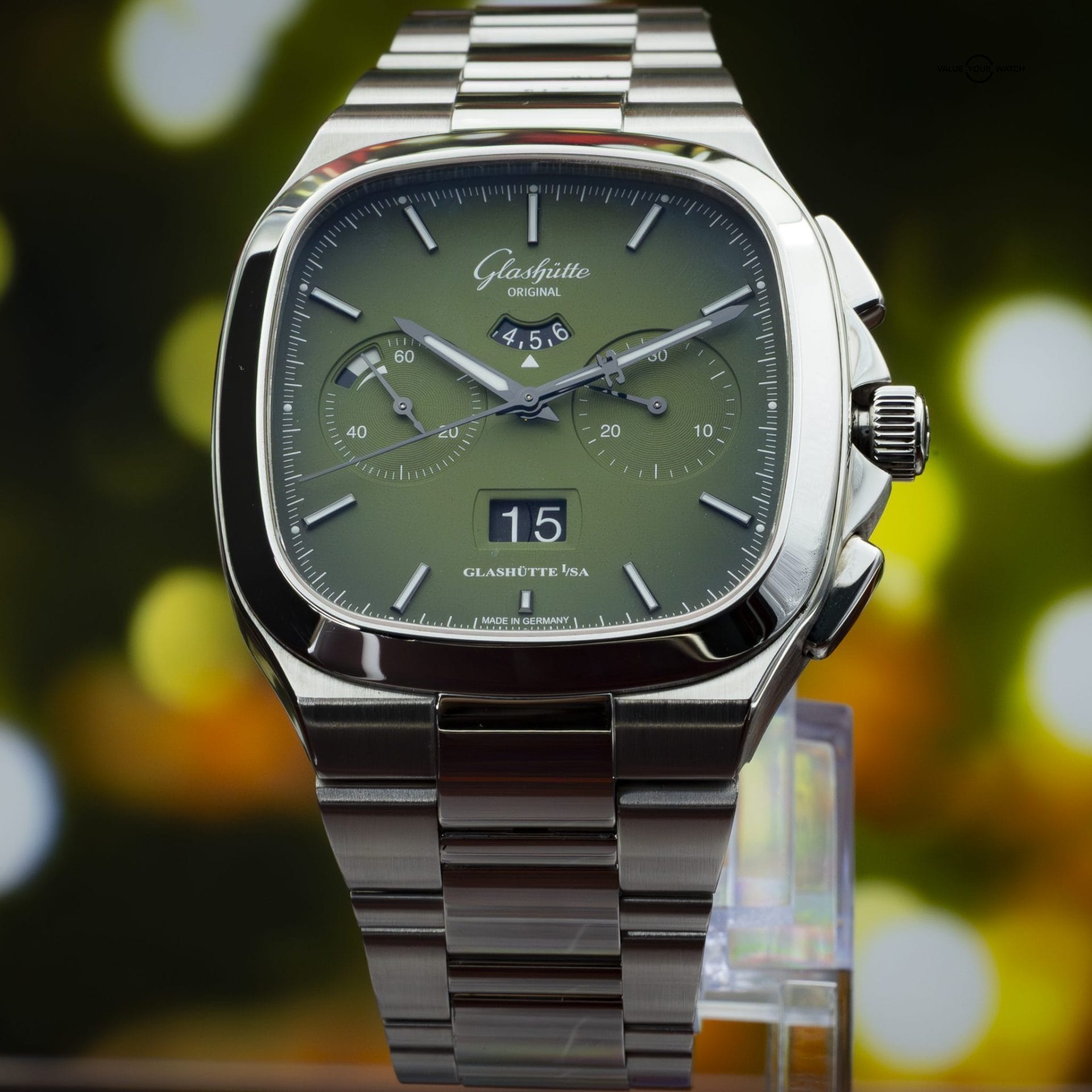 Glashütte Original Seventies Chronograph Fab Green LE | Ref 1-37-02-09-02-70 | 40mm