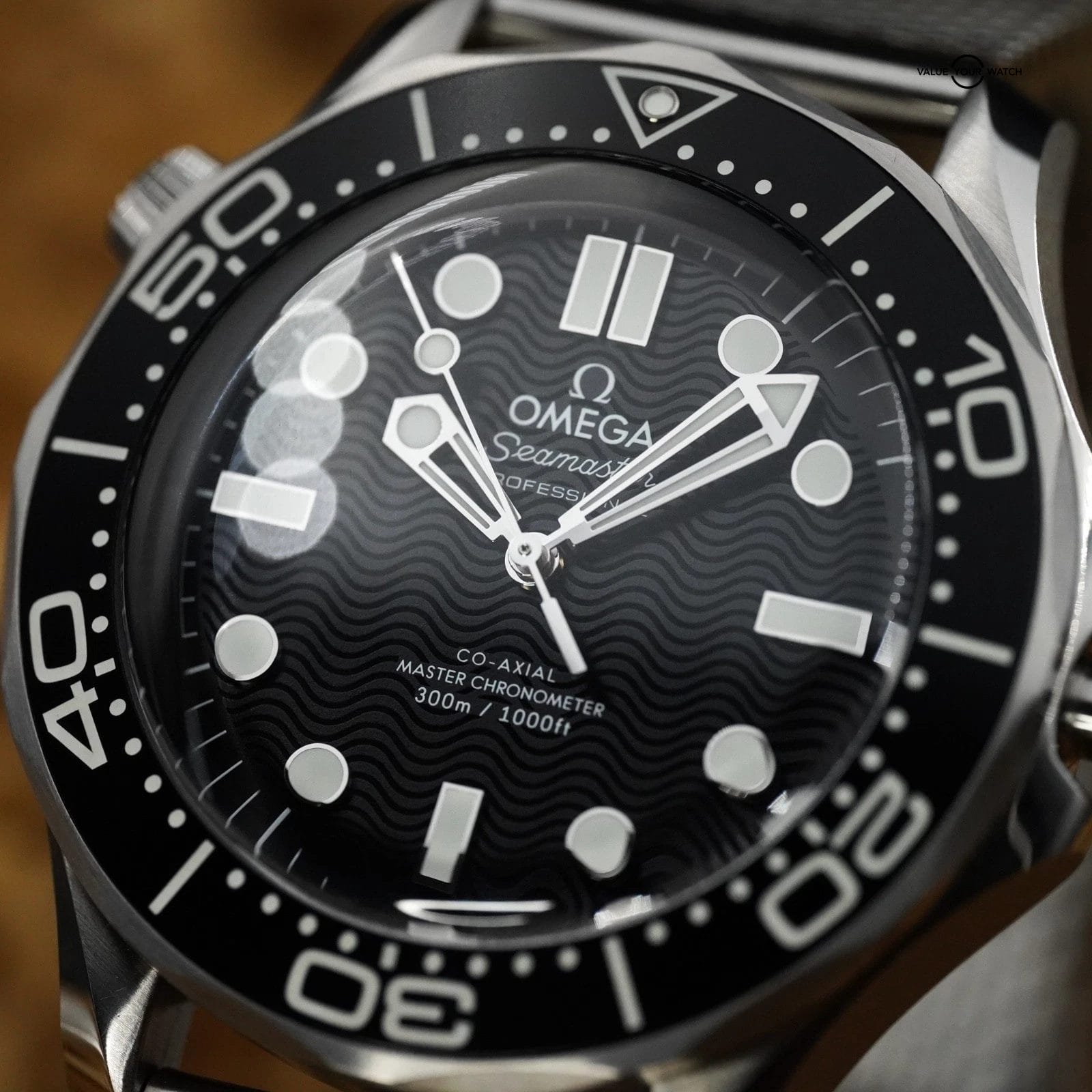 Omega Seamaster 2025 Mesh Diver - Daniel Craig 210.30.42.20.01.010 Complete Set - Image 11