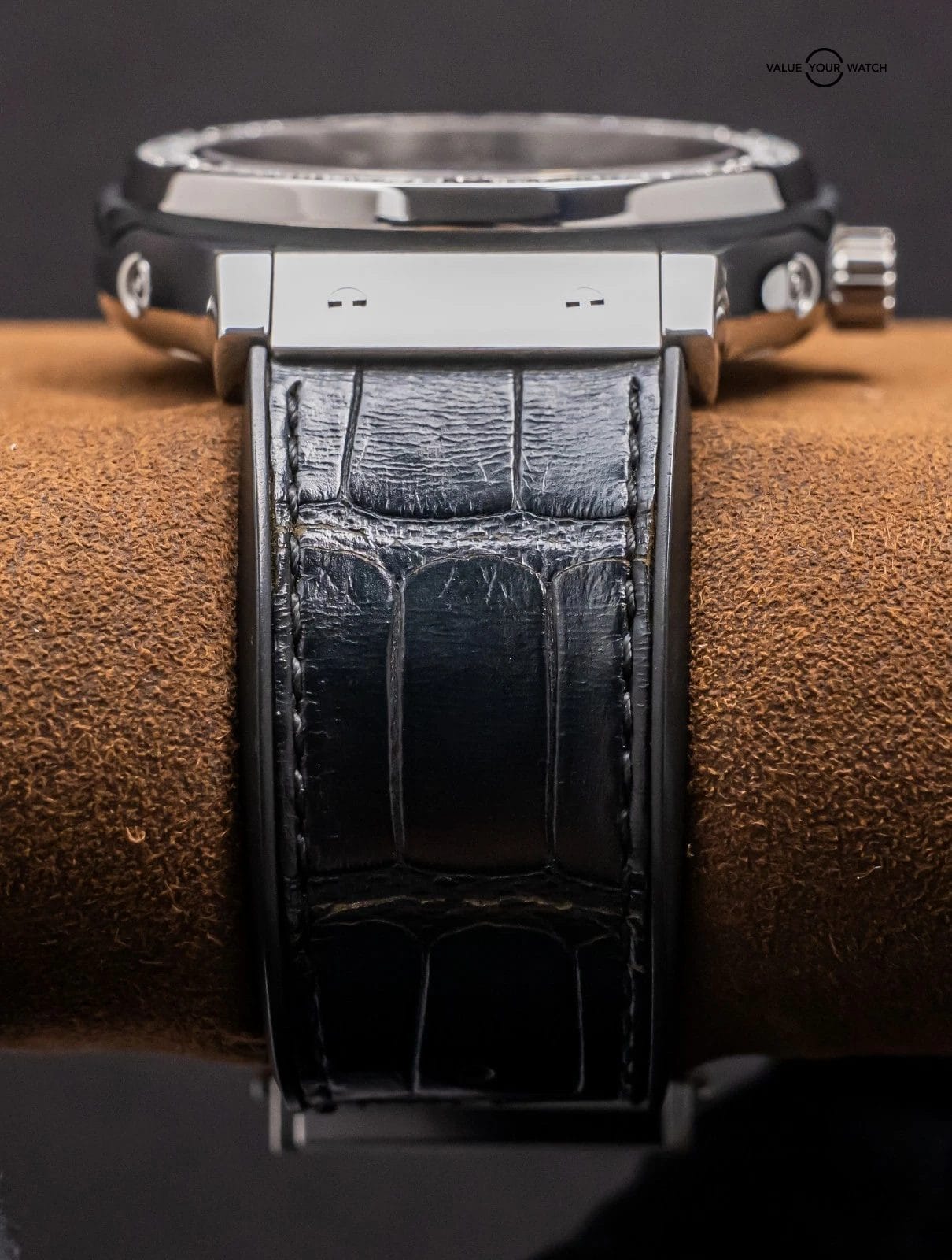 Hublot Classic Fusion Aerofusion Moonphase Diamonds 45mm 517.NX.0170.LR.1104 - Image 9