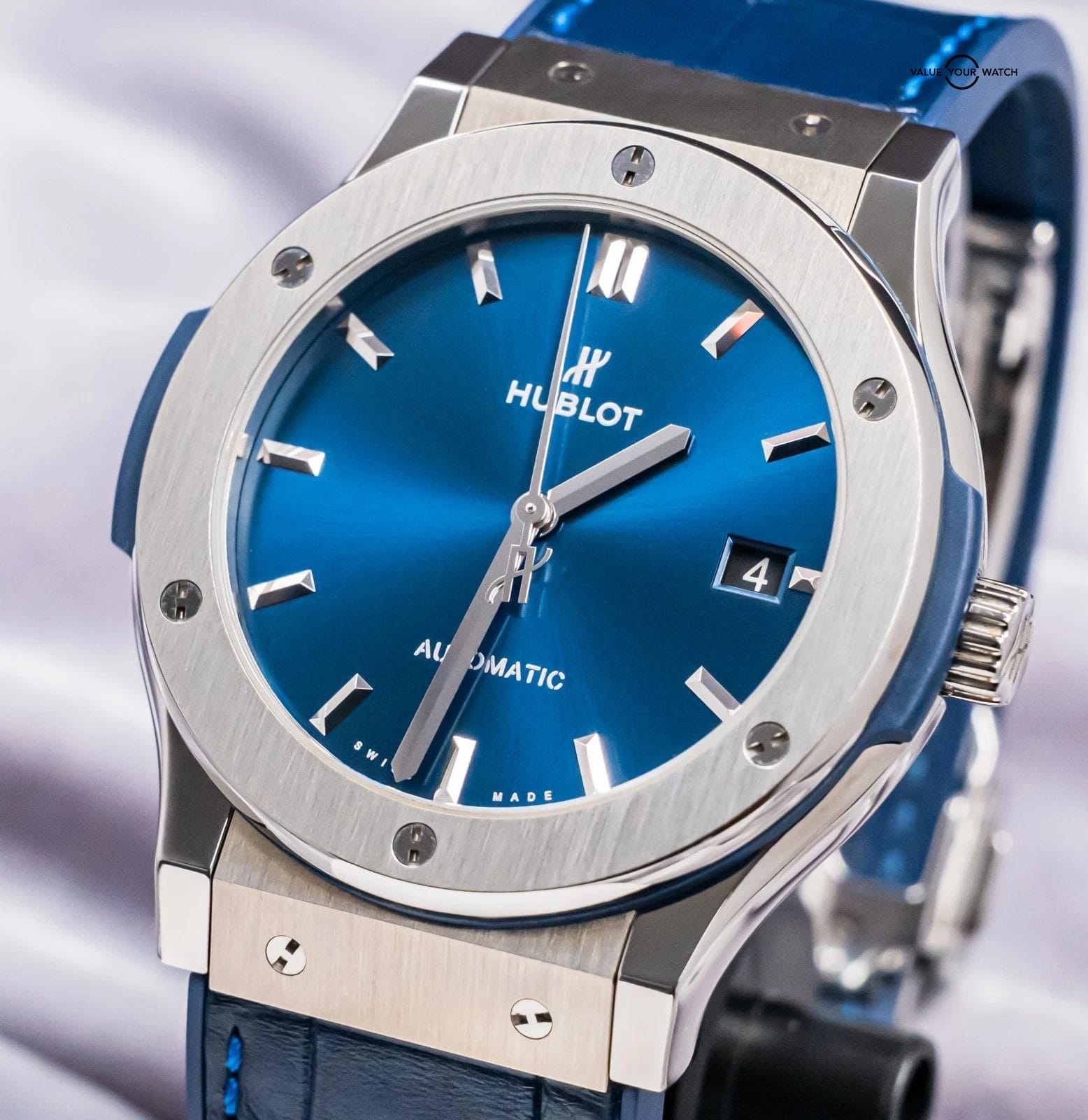 Hublot Classic Fusion Titanium Blue 45mm Alligator Deploy 511.NX.7170.LR - Image 4