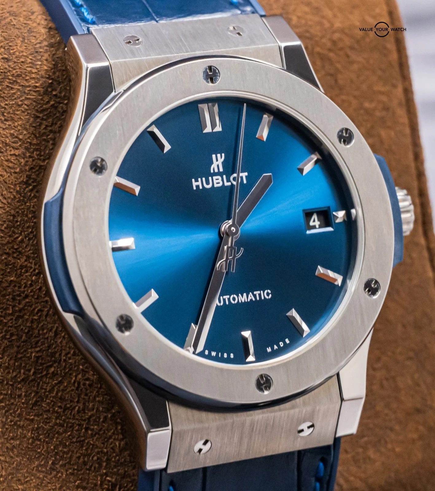 Hublot Classic Fusion Titanium Blue 45mm Alligator Deploy 511.NX.7170.LR - Image 8