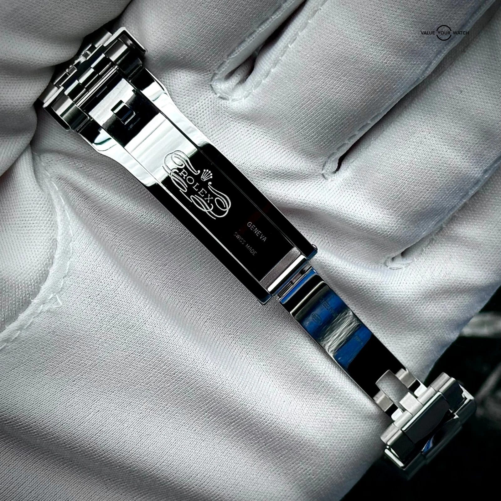 Rolex GMT-Master II Bruce Wayne Jubilee 126710GRNR Sep2024 Unworn Complete Black - Image 9