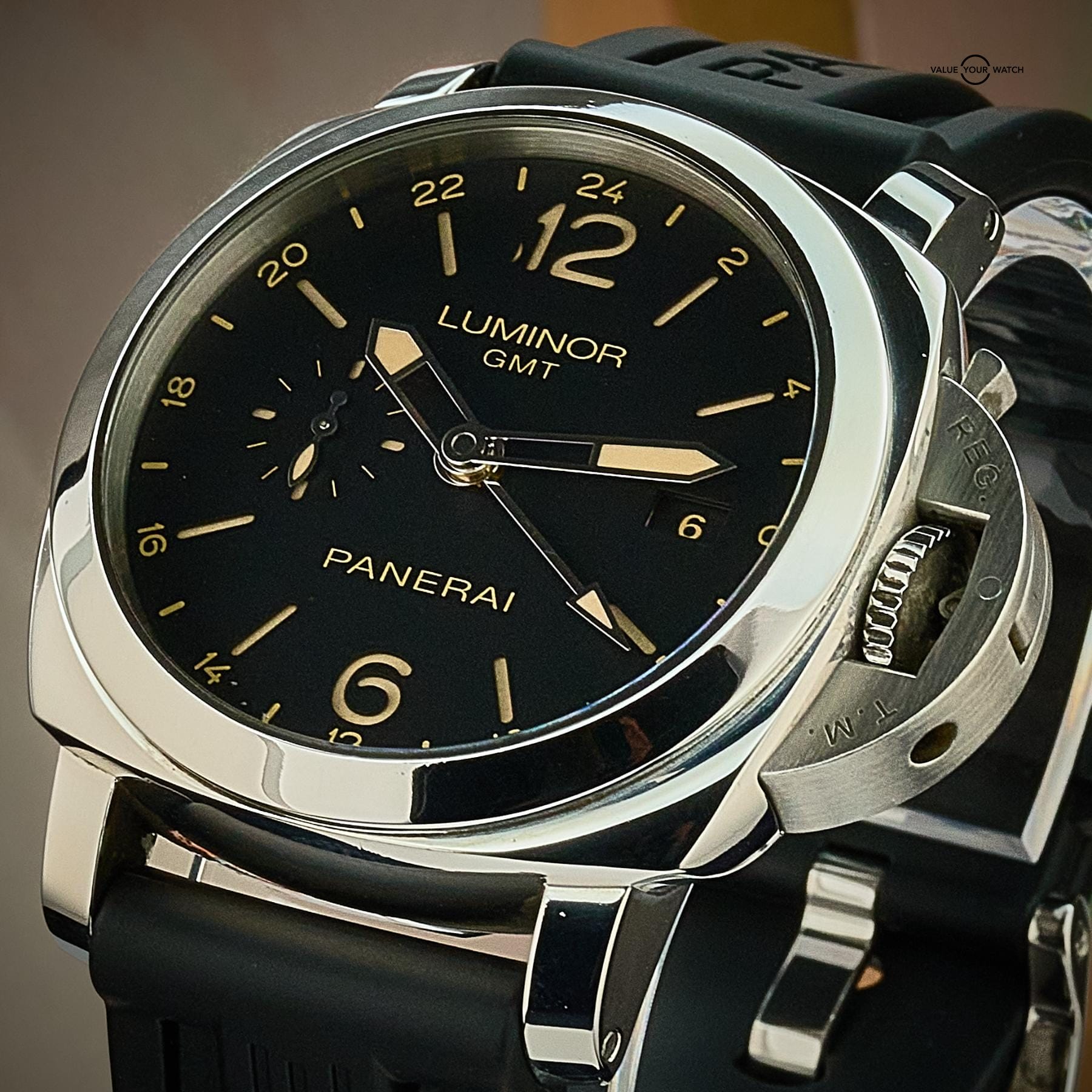 Panerai Luminor 1950 GMT 44mm Steel PAM00531 with Box & Papers - Image 15
