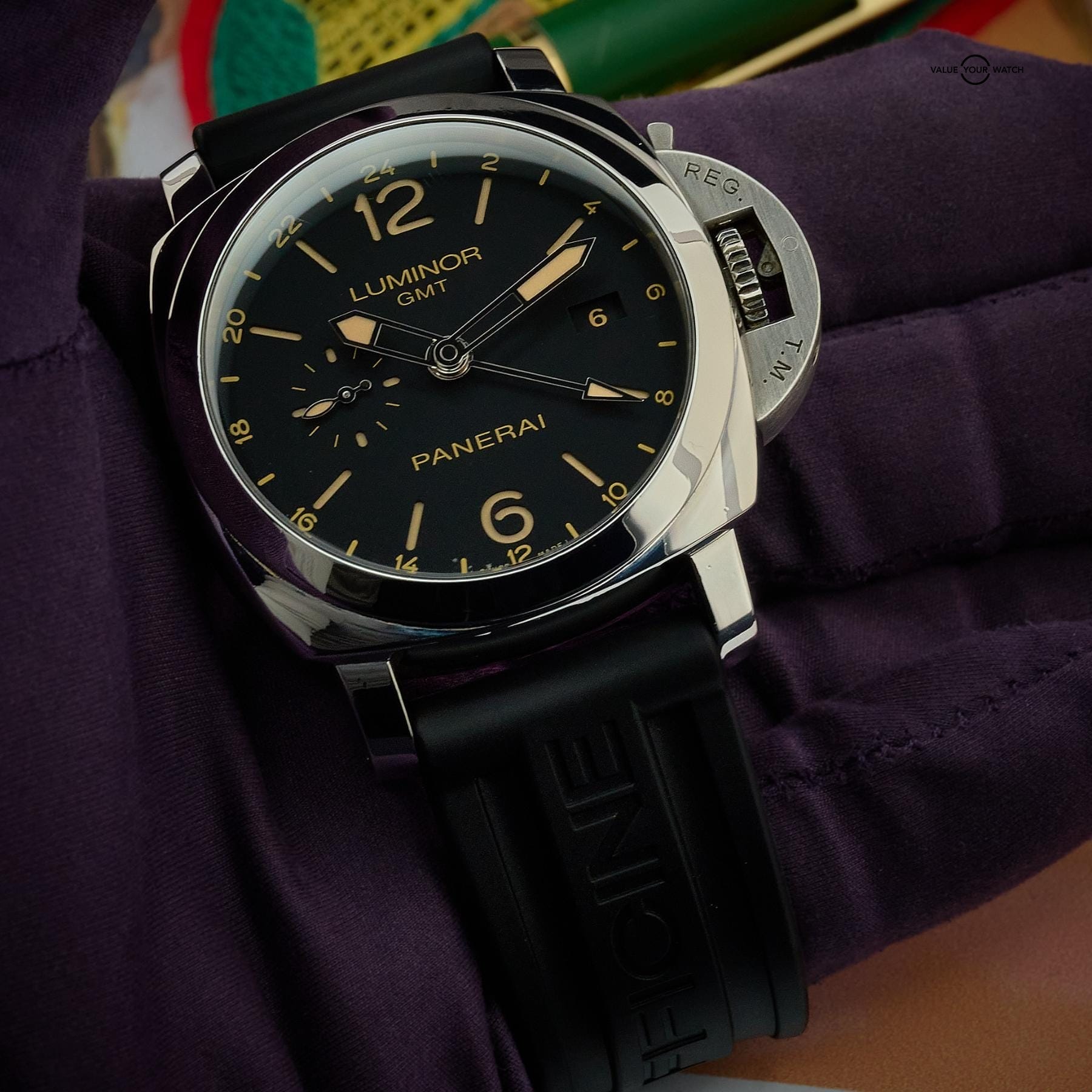 Panerai Luminor 1950 GMT 44mm Steel PAM00531 with Box & Papers - Image 9
