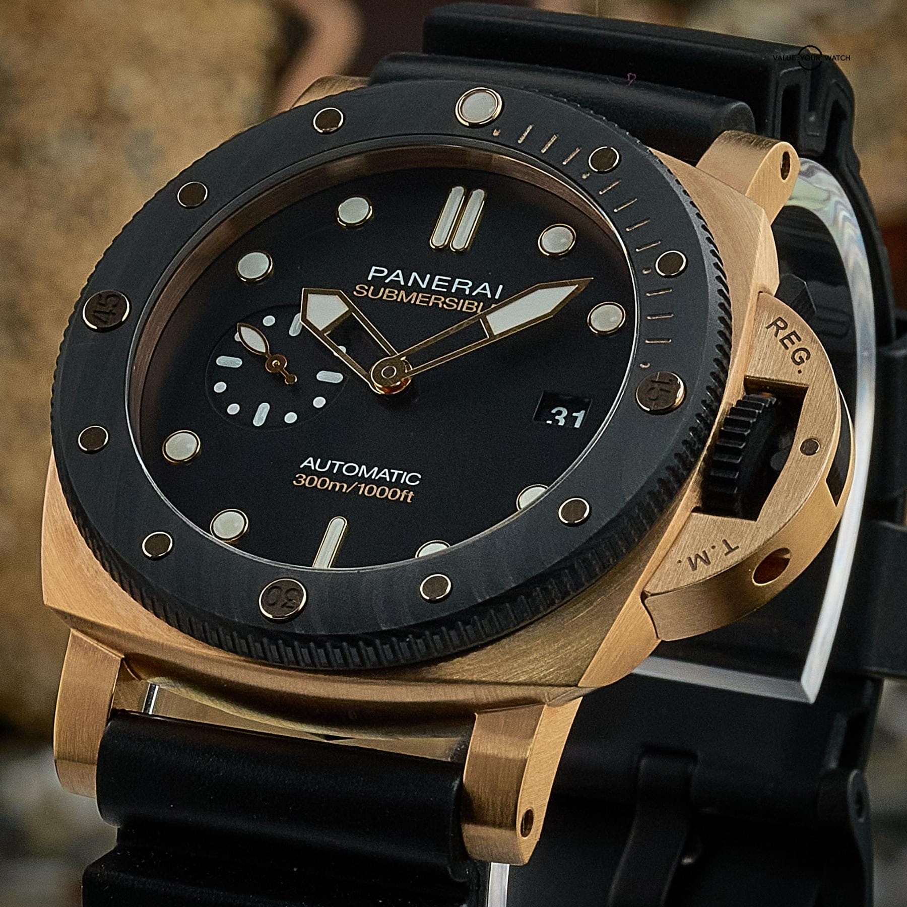 Panerai Submersible 44mm Goldtech Orocarbo PAM02070 with Box & Papers - Image 11