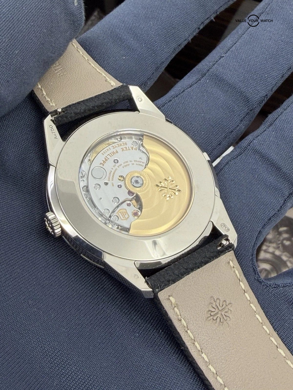 MINT 2022 Box Papers Both Straps Patek Calatrava 5226G Complete 18k WG 40mm - Image 7