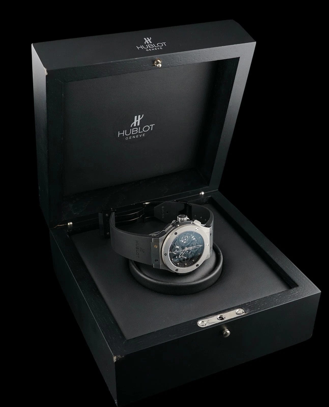 Hublot Big Bang Aero Bang 44mm Limited Edition - 310.KX.1140.RX - Extra Strap - Image 7