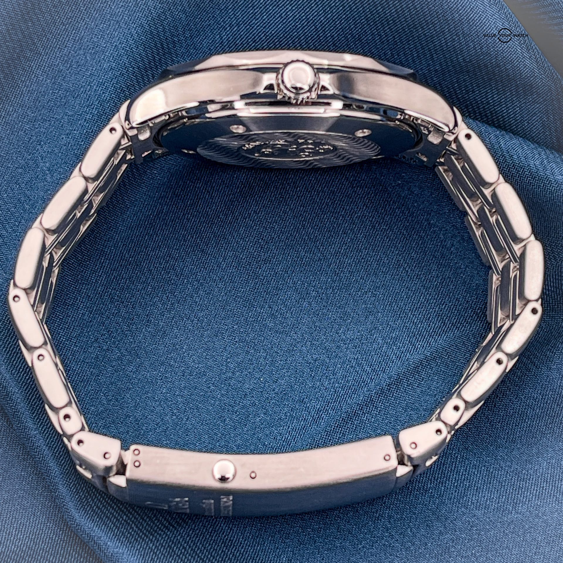 OMEGA Seamaster 300 - 41MM - (Bond) 2531.80.00 - Fresh Service and New Bezel - Image 9