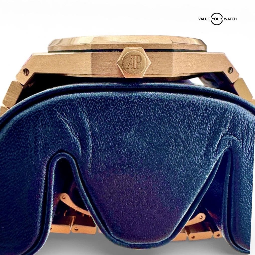 Audemars Piguet Royal Oak Blue Dial Rose Gold - 15400OR.OO.1220OR.03 - Image 4