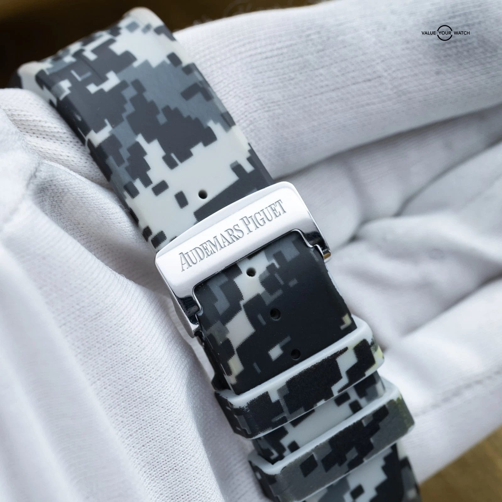 Audemars Piguet Royal Oak Offshore Chronograph 42mm AP Panda - 26170ST - Image 8