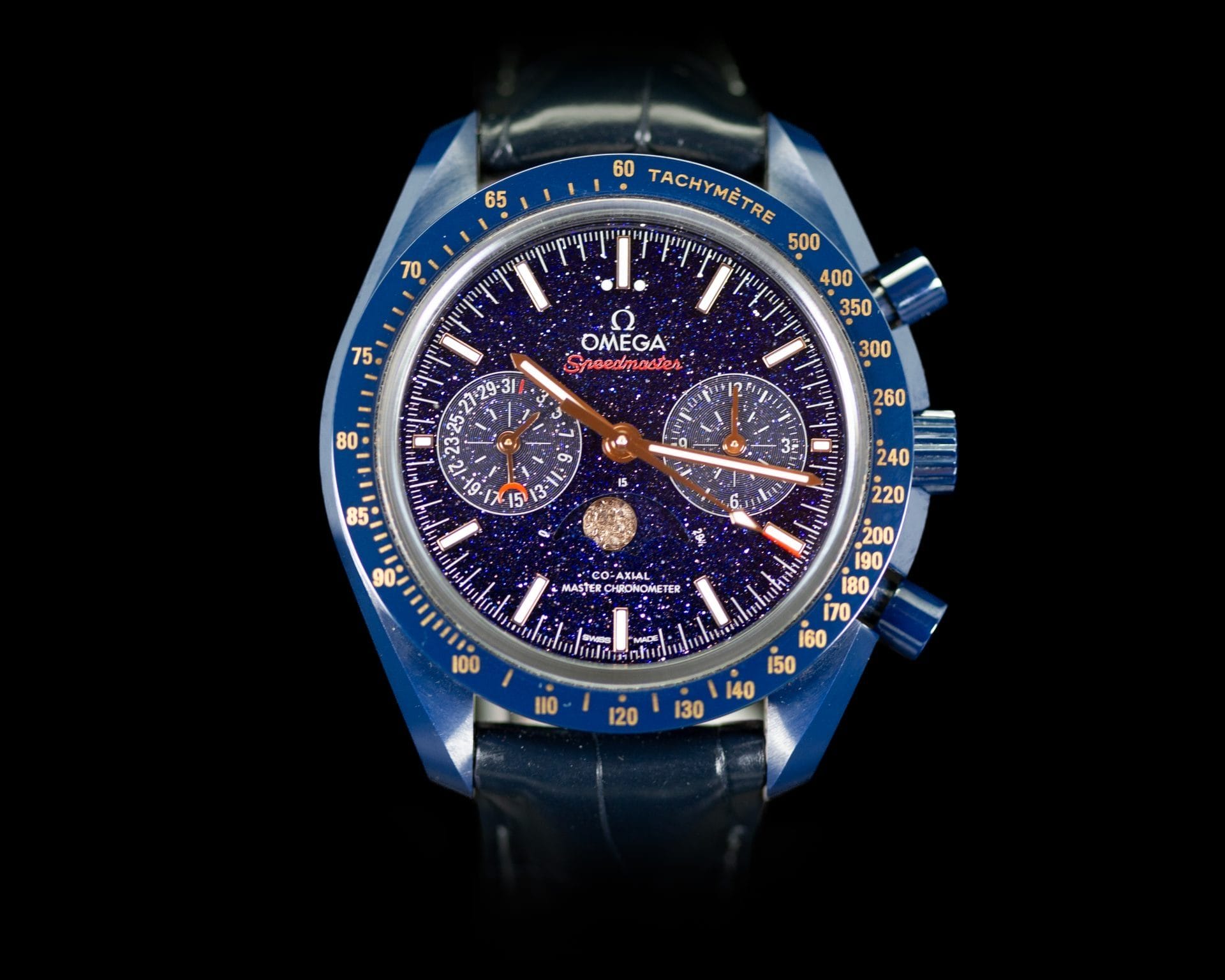 Omega Speedmaster Moonphase “Blue Side of the Moon” | Ref. 304.93.44.52.03.002 | 44mm | Aventurine Dial | Complete Set