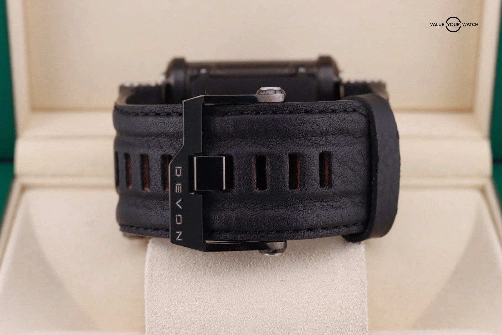 Devon Tread 1 | Recently Serviced!! | Original Box + Papers + Charger Included - Image 4