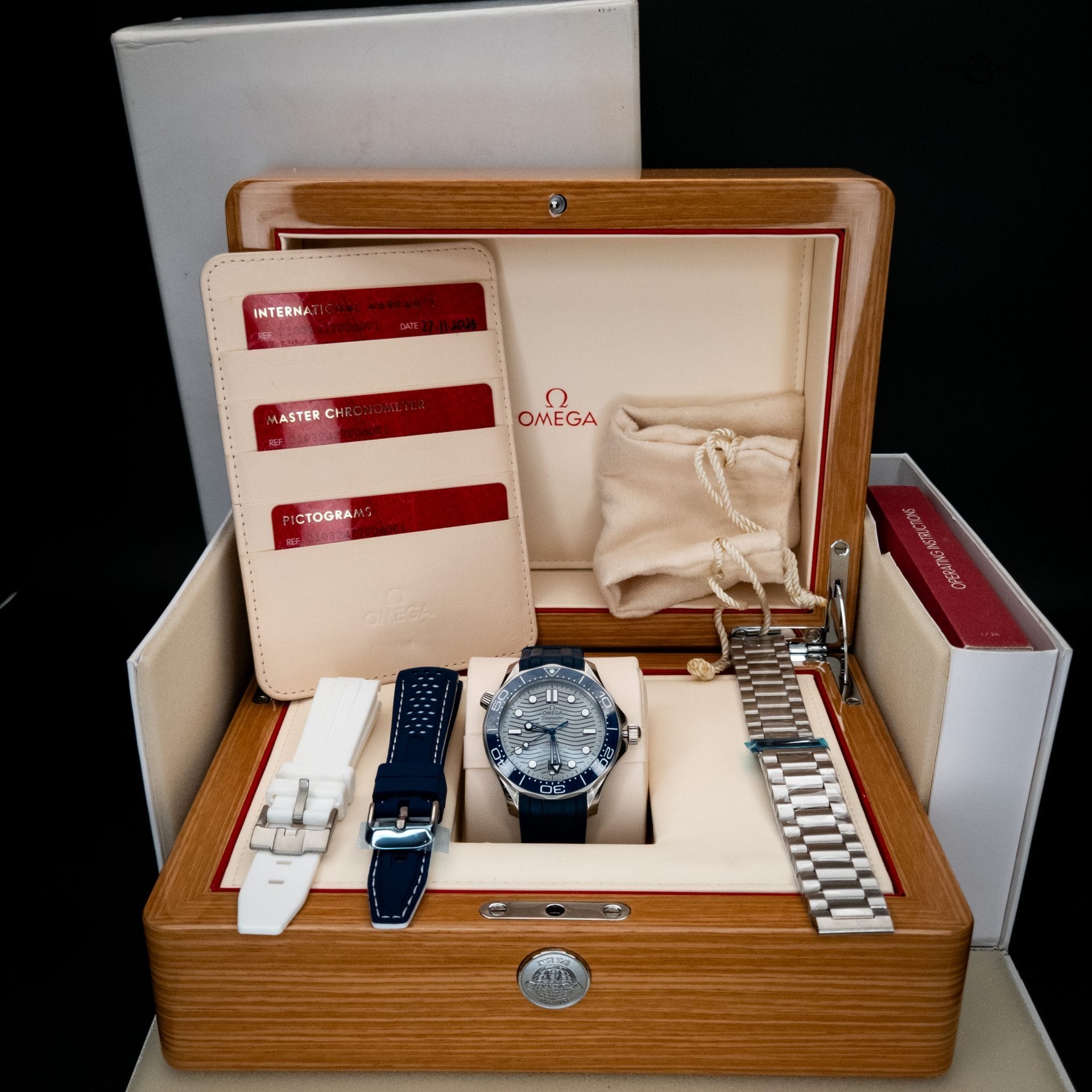 2023 OMEGA SEAMASTER 300M 42MM GREY 210.32.42.20.06.001 B&P Warranty to 11/2028 - Image 15