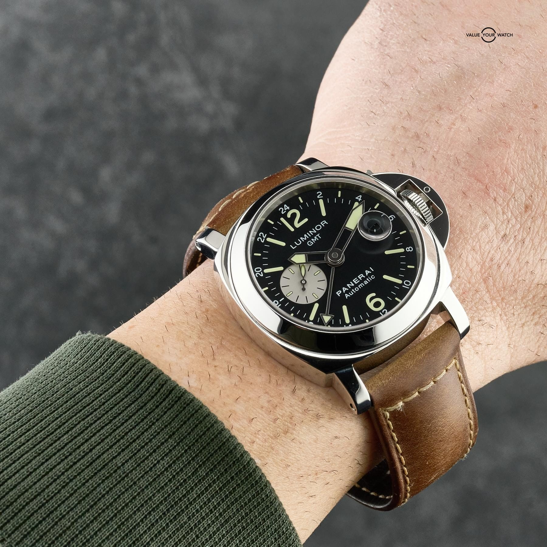 Panerai Luminor GMT 44mm Steel PAM00088 Full Set - Image 11