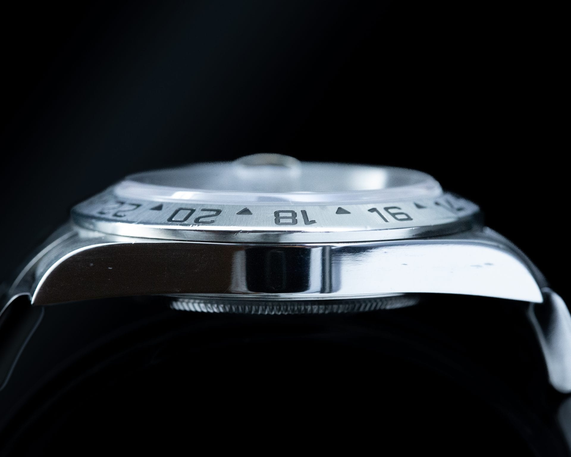 Rolex Explorer II Black Dial | Ref. 16570 | 40mm | F-Serial | Complete Set (2004) - Image 6