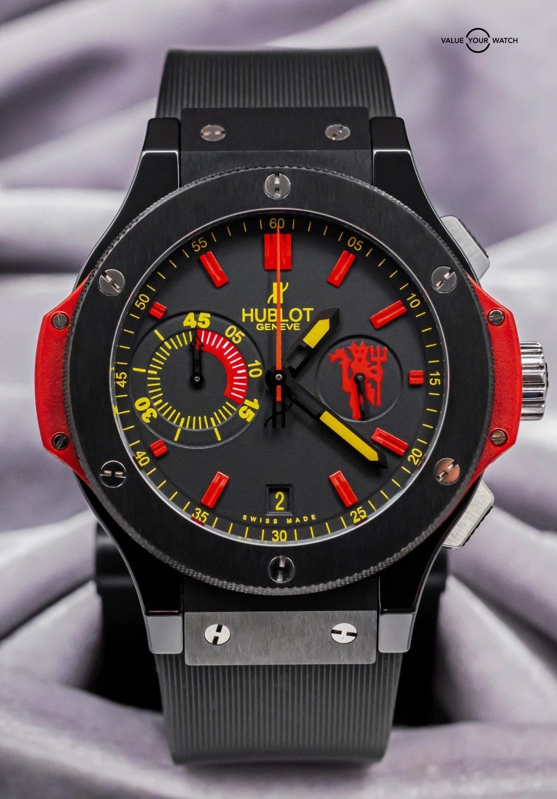 Hublot Big Bang 44 Manchester United Limited Edition of 500 318.CM.1190.RX.MAN08 - Image 18