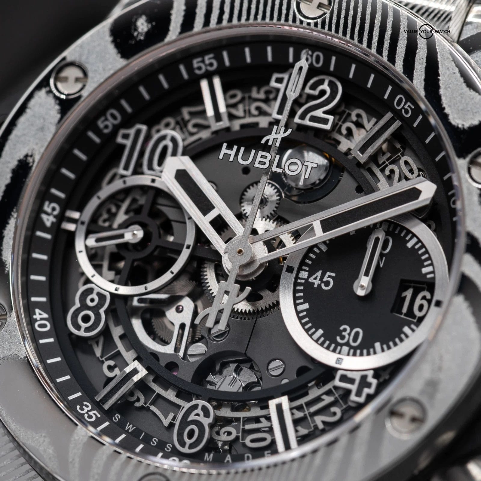 Hublot Big Bang Unico Gourmet 42mm Damascus Steel! Limited run, Full Set! VIDEO - Image 5