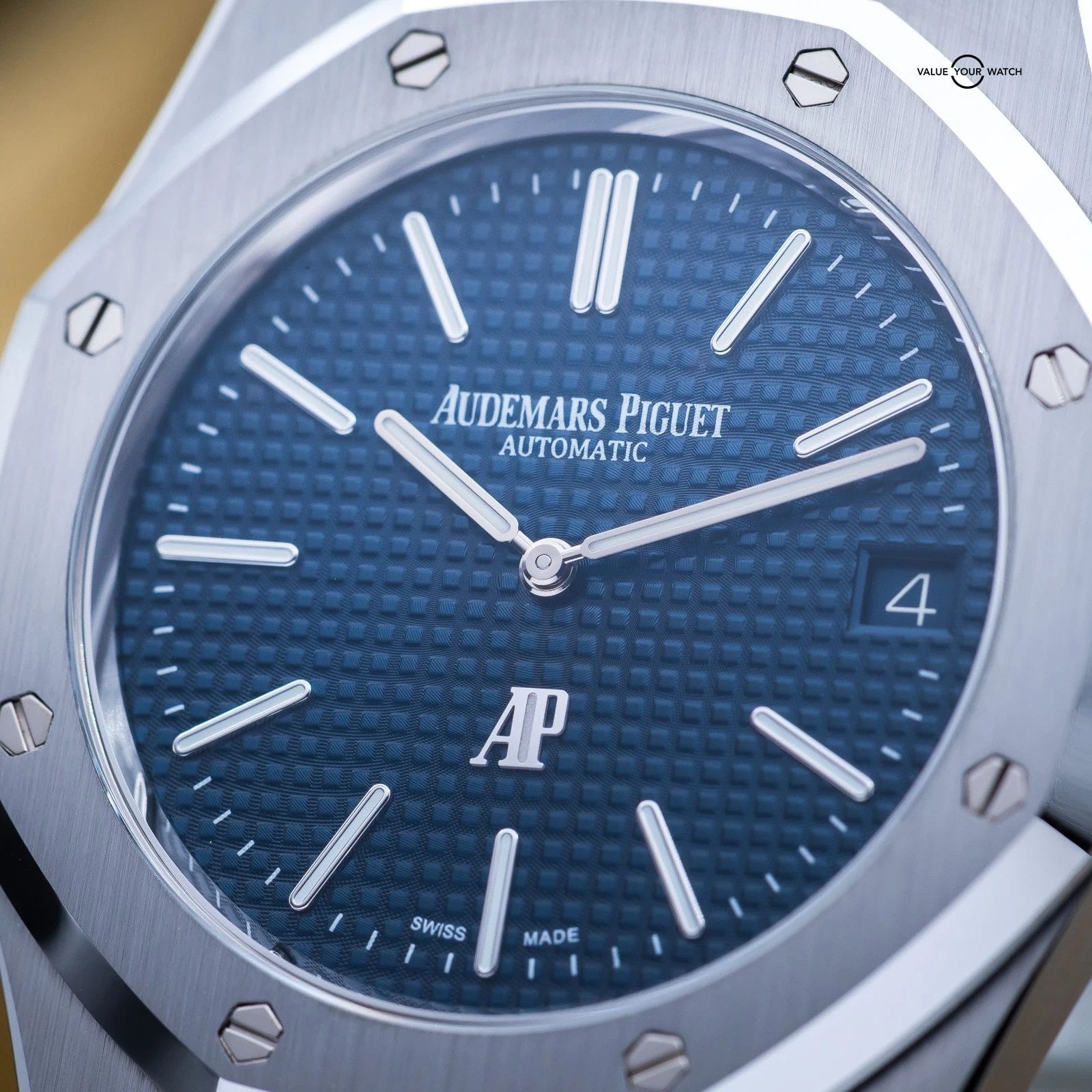 Audemars Piguet Royal Oak ‘Jumbo’ Extra Thin Steel Blue 39mm AP 16202ST Full Set - Image 8