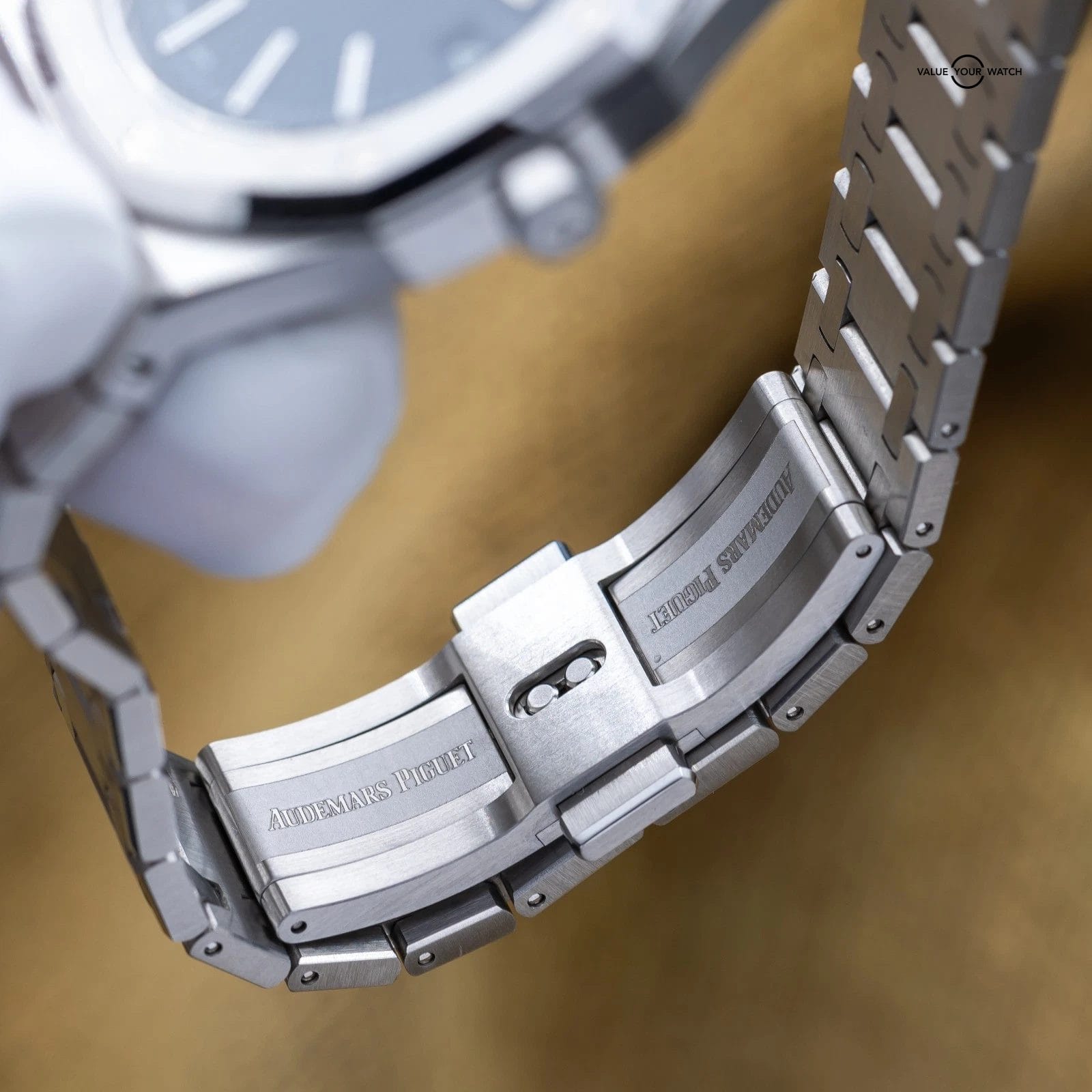 Audemars Piguet Royal Oak ‘Jumbo’ Extra Thin Steel Blue 39mm AP 16202ST Full Set - Image 14