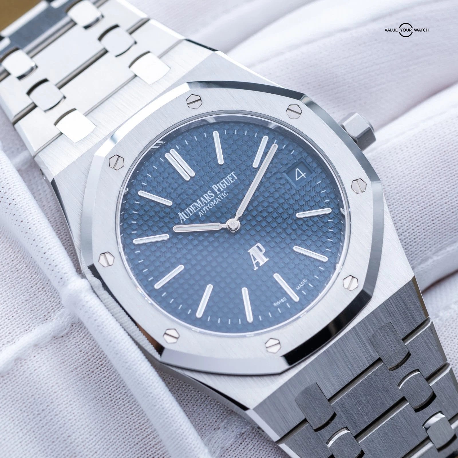Audemars Piguet Royal Oak ‘Jumbo’ Extra Thin Steel Blue 39mm AP 16202ST Full Set - Image 17