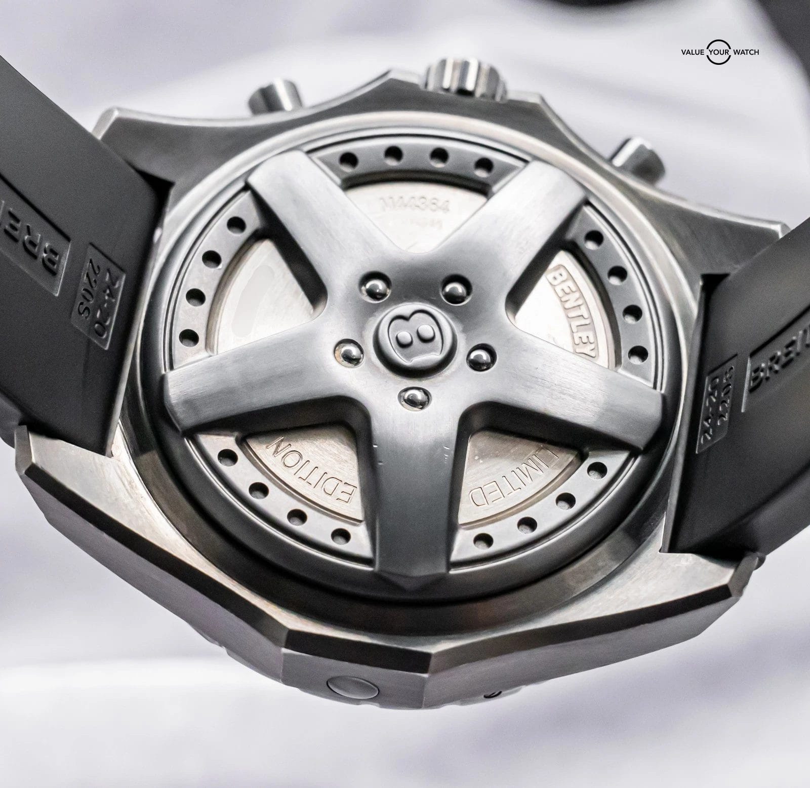 Breitling Bentley 6.75 Speed Midnight Carbon $11K MSRP Complete M44364 - Image 16