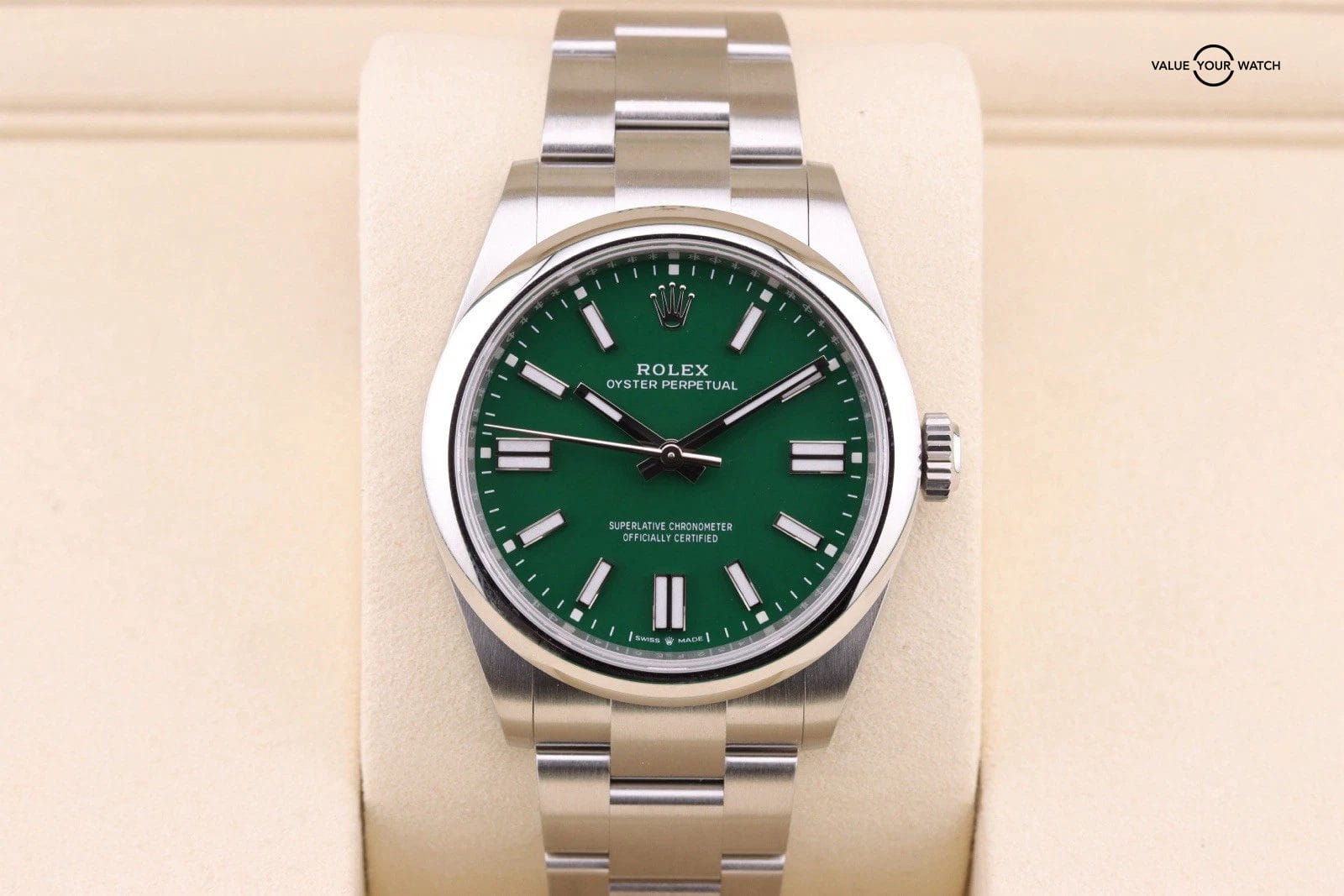 Unworn Rolex Oyster Perpetual 41mm Stainless Steel Green 134300 Dated 2026 - Image 4