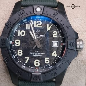 Breitling Avenger GMT 44mm