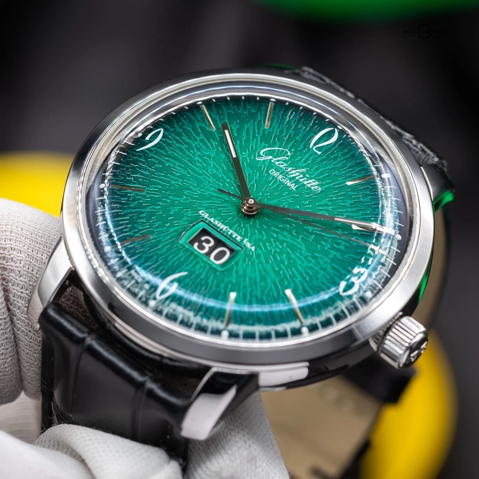 Glashutte Original Sixties Panorama Date Green Dial ref. 2-39-47-04-02-01 - Image 5