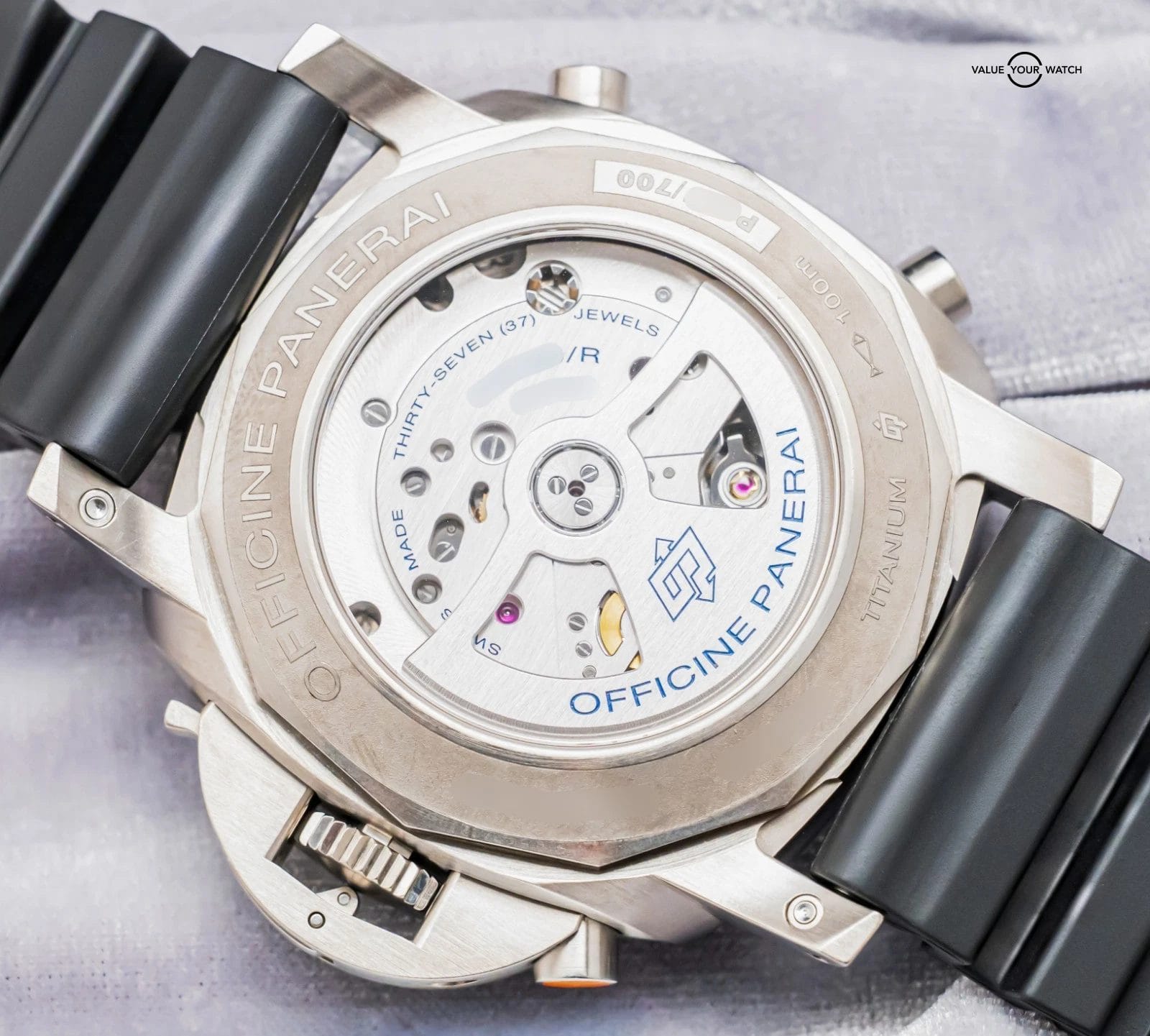 Panerai 526 Luminor Regatta Chrono Flyback Titanio Complete 47mm PAM00526 PAM526 - Image 9