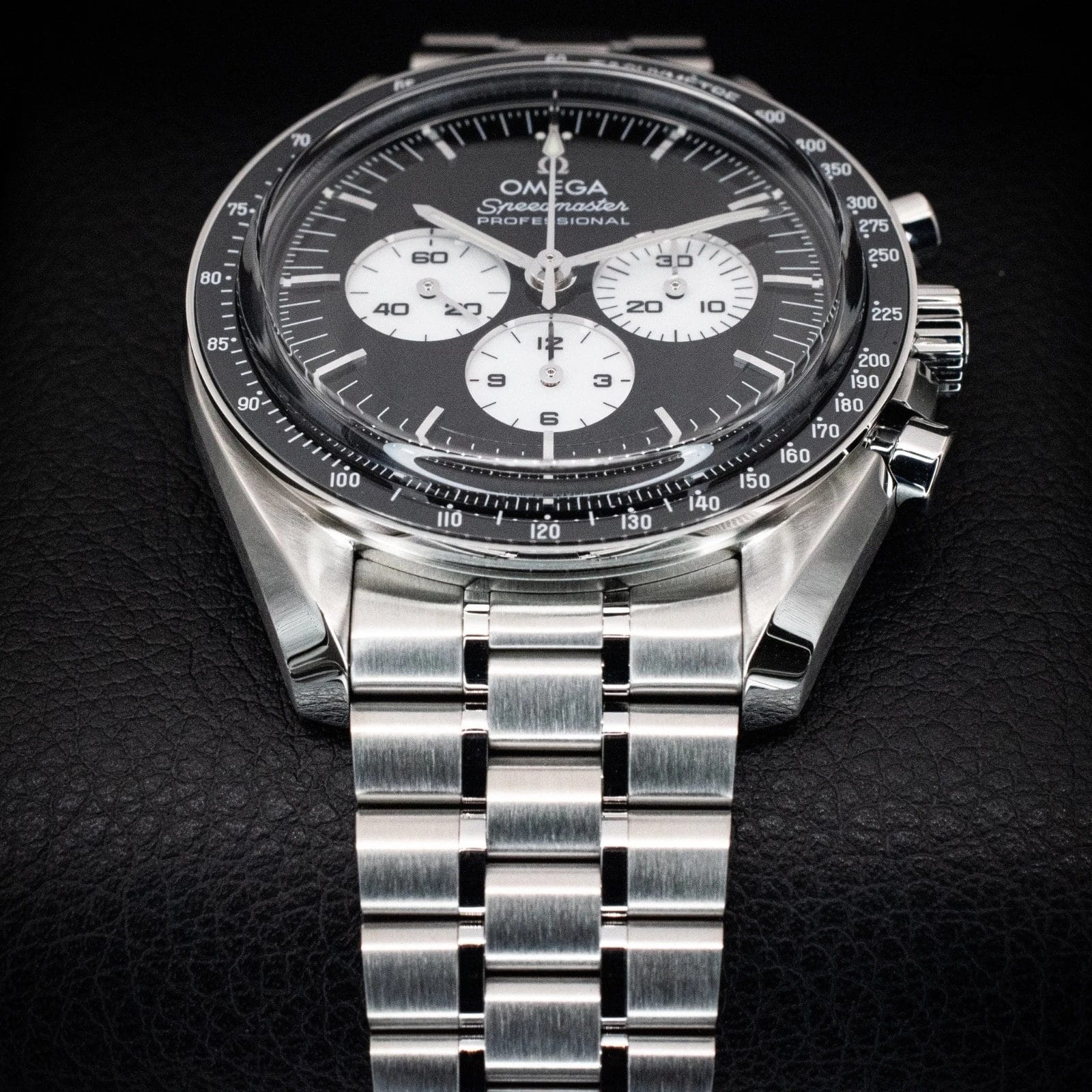 Omega Speedmaster Moonwatch Chronograph 42mm — Ref. 310.30.42.50.01.004 w/ B&P - Image 7
