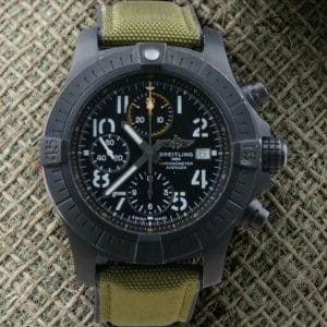 Breitling Avenger V13317 Chronograph 45mm – Full Set, 2 Extra Straps